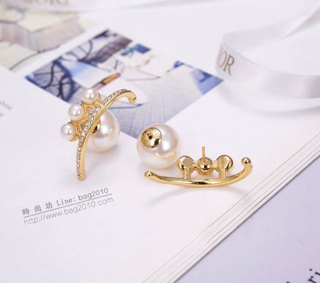 Dior飾品 迪奧2020新款DIOR迪奧珍珠耳釘  zgd1137
